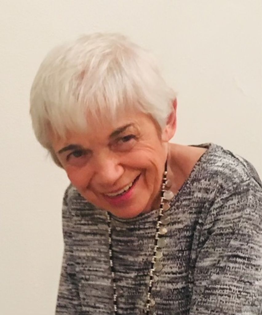 Maxine Fox Profile Photo