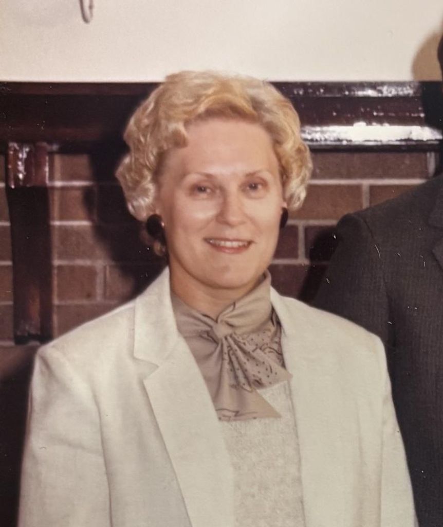 Lavonne "Bonnie" Watters Profile Photo