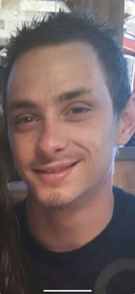 Zachary Lee Hilton Profile Photo