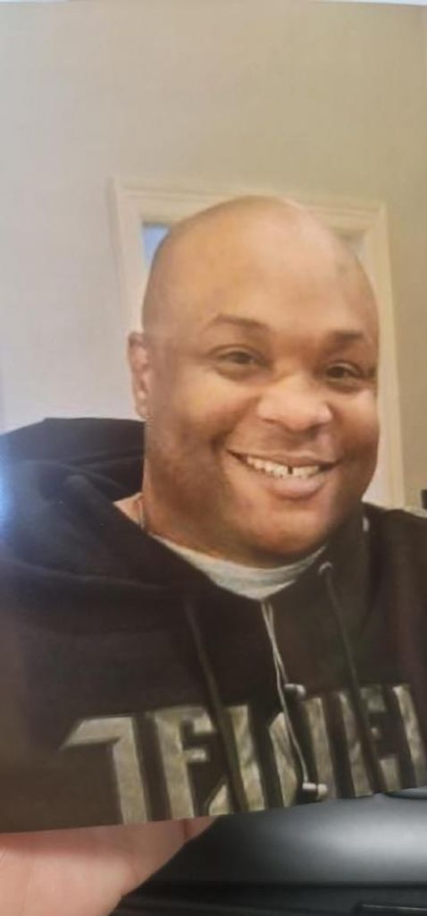 Earnest Ralph Giron Jr. Profile Photo