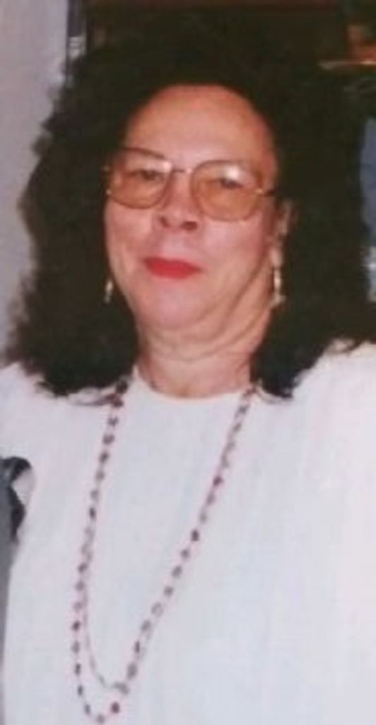 Laura Bazmore Profile Photo