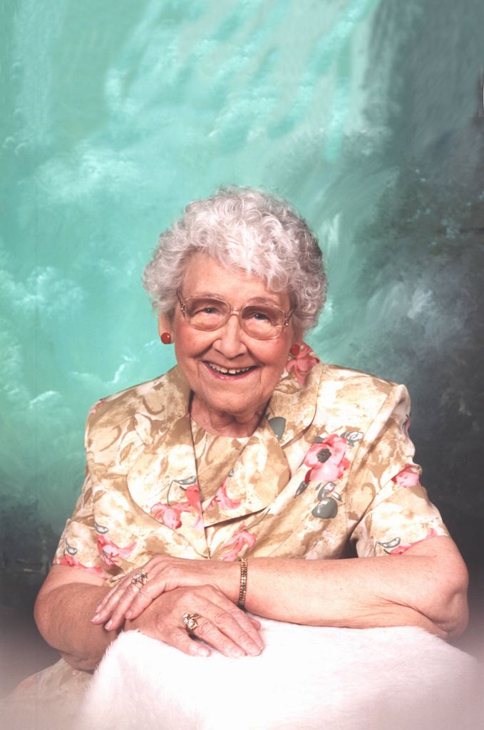 Evelyn Elizabeth Hylton Profile Photo