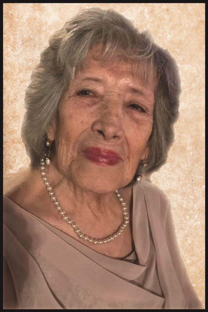 Amalia  Salazar