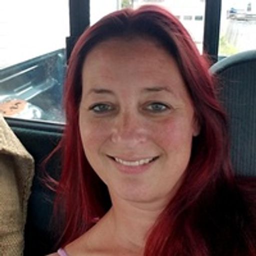 Angela White Schmidt Profile Photo