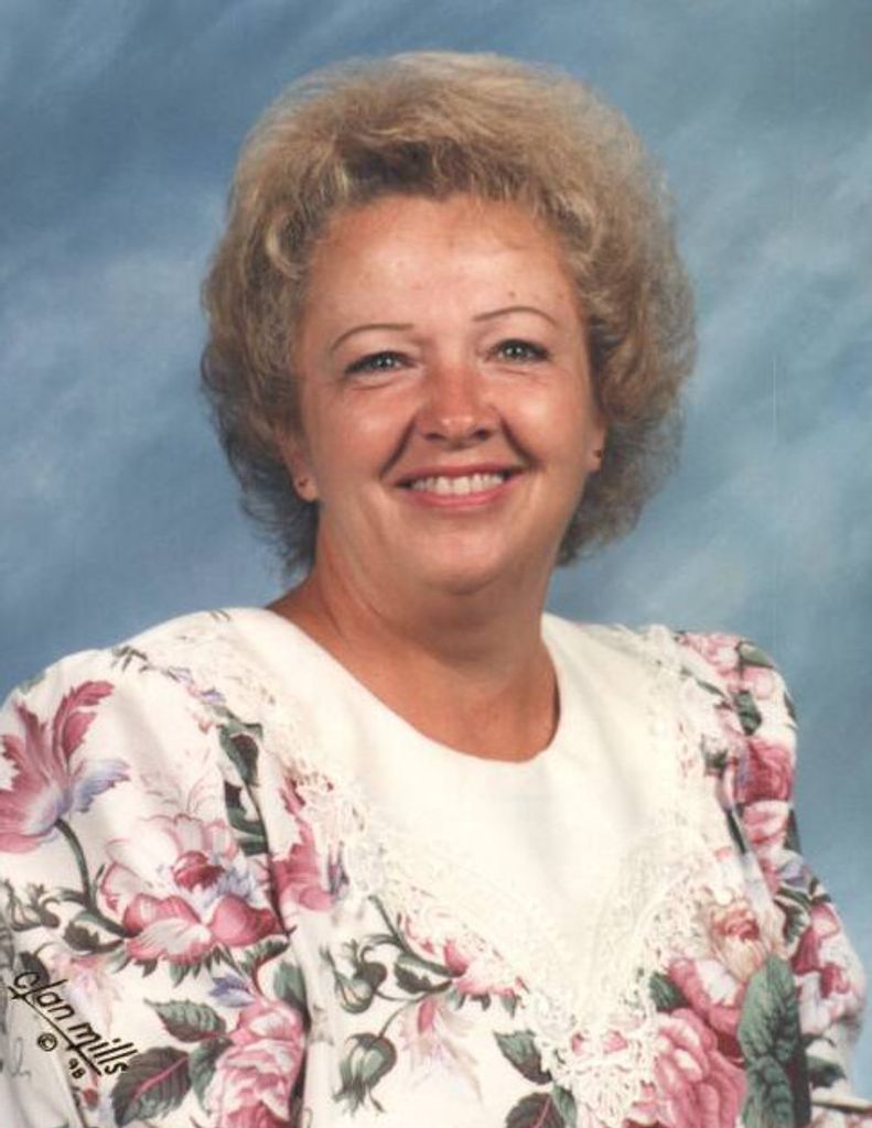 Phyllis J. (Leach)  Darnell