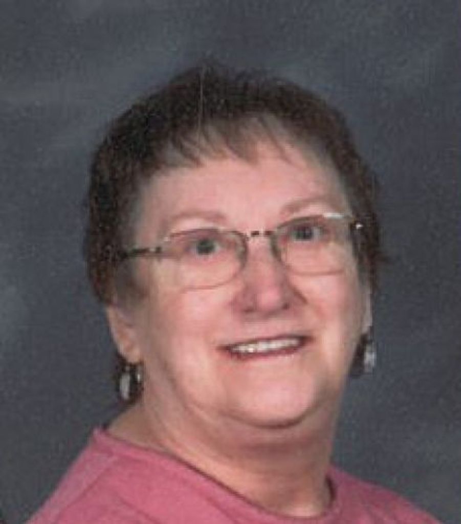 Donna R. Maxine Profile Photo
