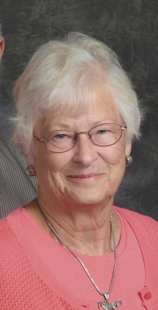 Gwendolyn Kay Neumayr Profile Photo