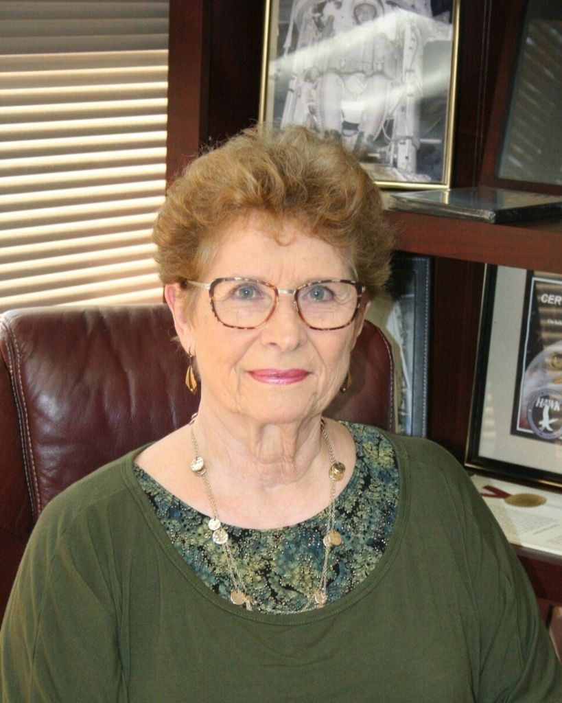 Laurie Roberta McClure