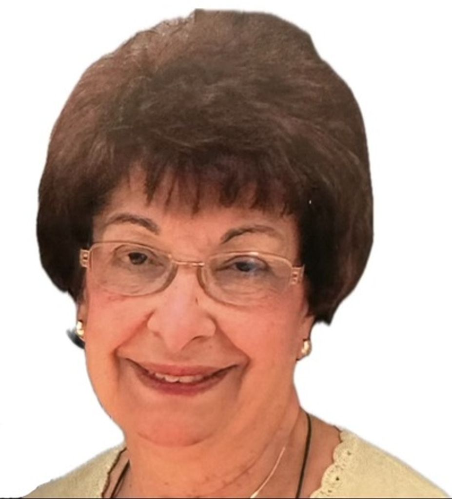 Roselyn Mary Riccio Profile Photo