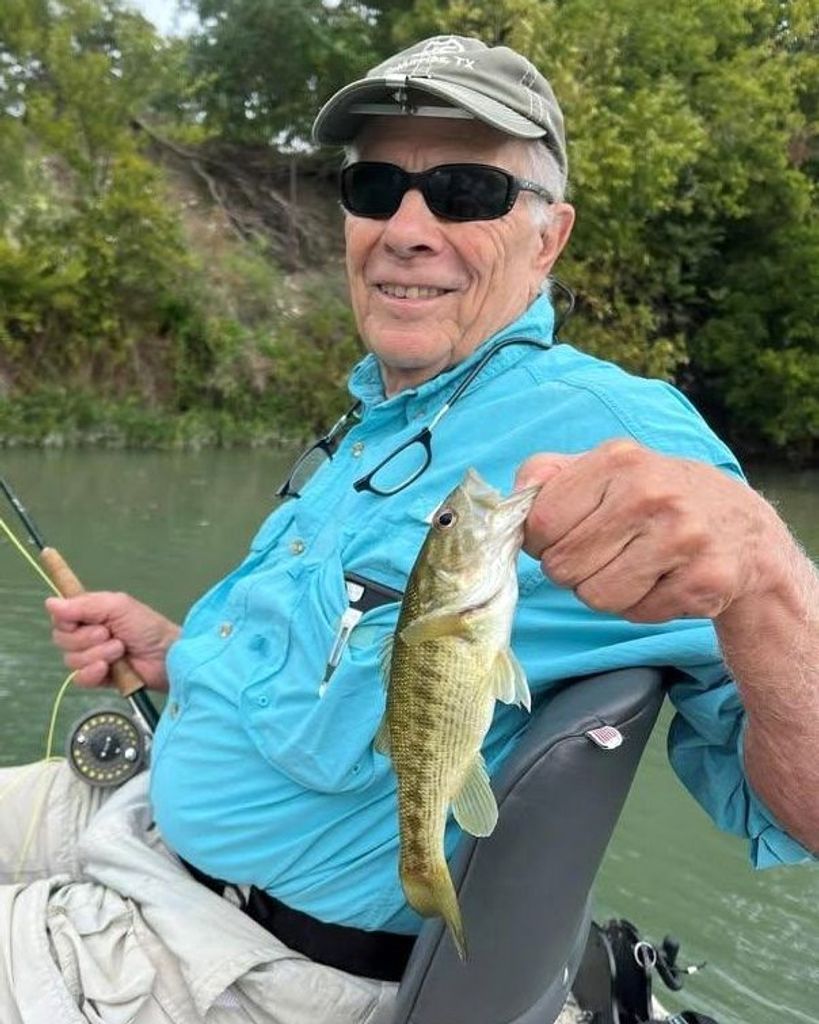 Robert L. "Bob" Colura Profile Photo