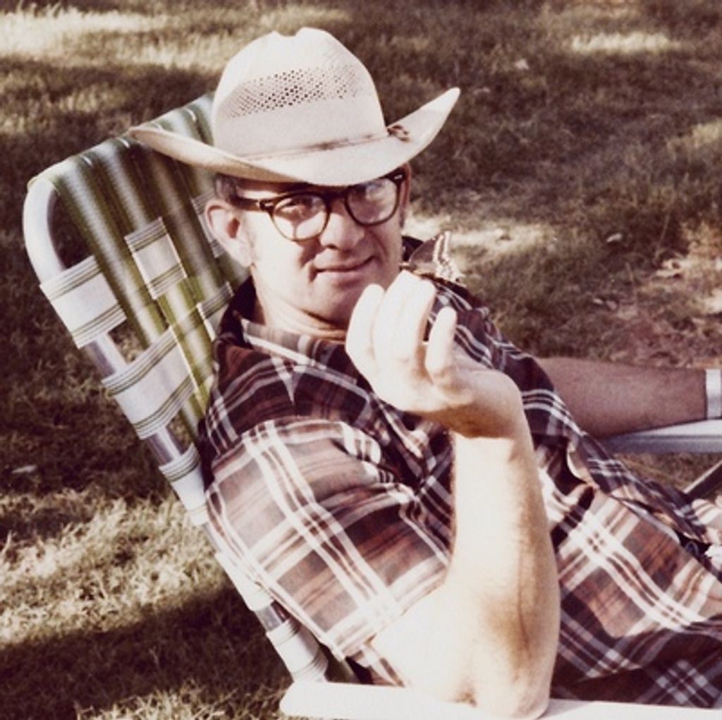 Willard (Doug) Douglas Tarrant Profile Photo