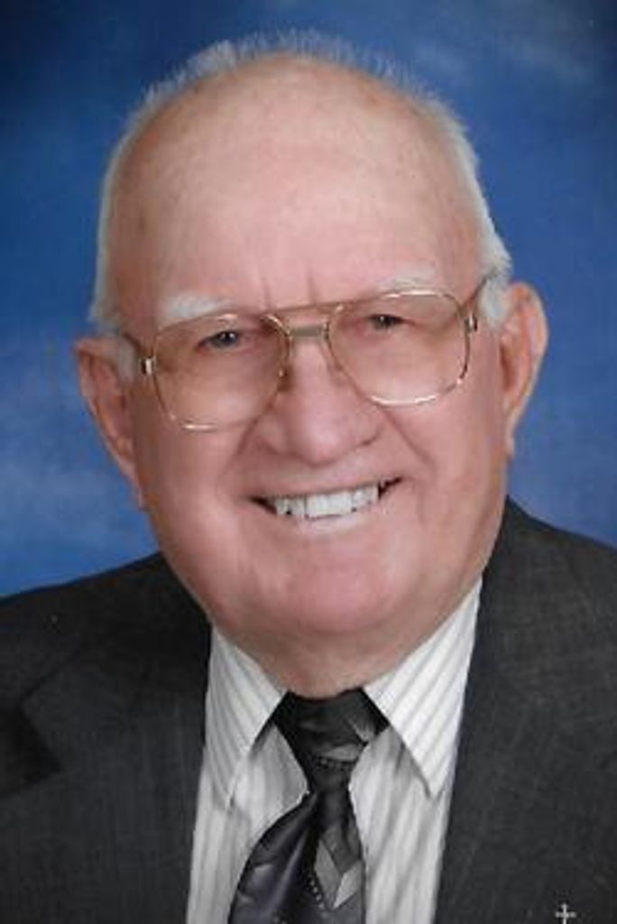 Richard J. Hoene Profile Photo