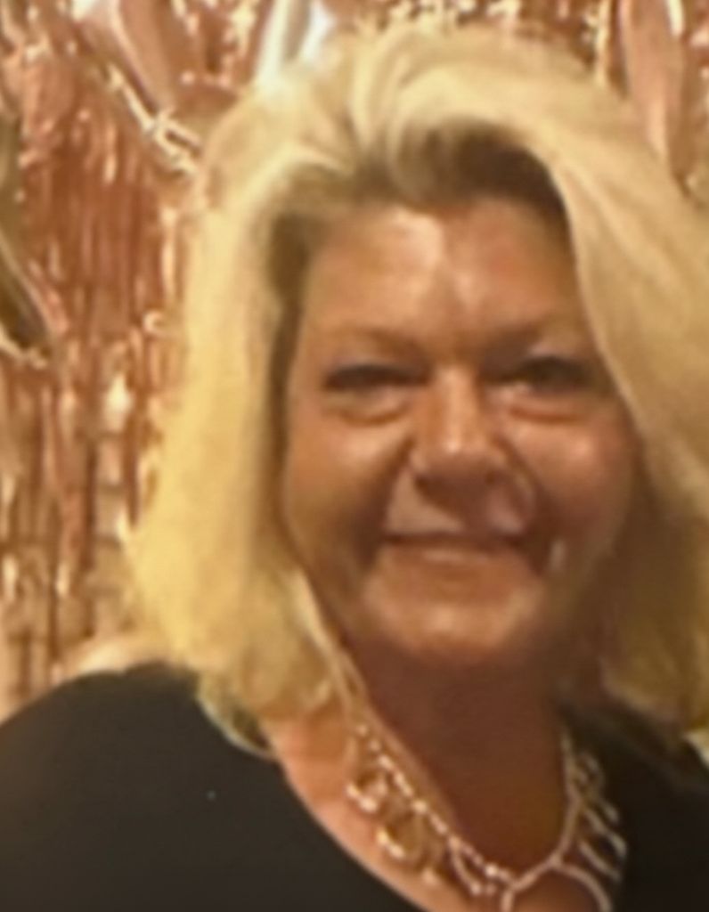 Sandra Phillips Carver Profile Photo