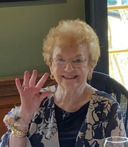 Mary  Woodward Profile Photo