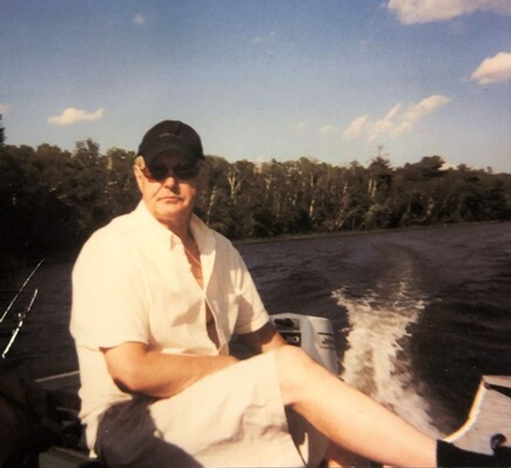 Lee Roger Gustafson Profile Photo