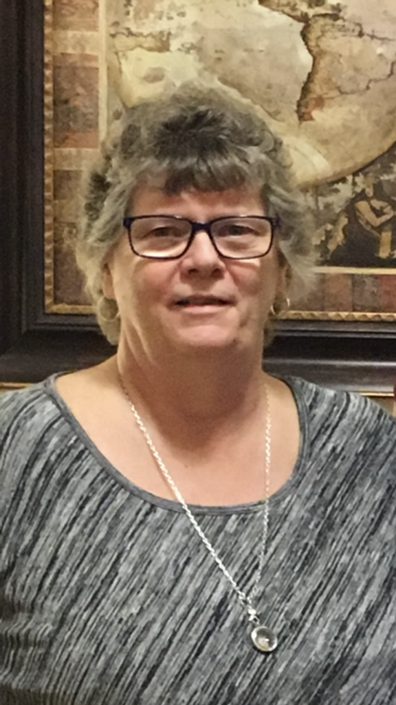 Lynda Margaret Halsey