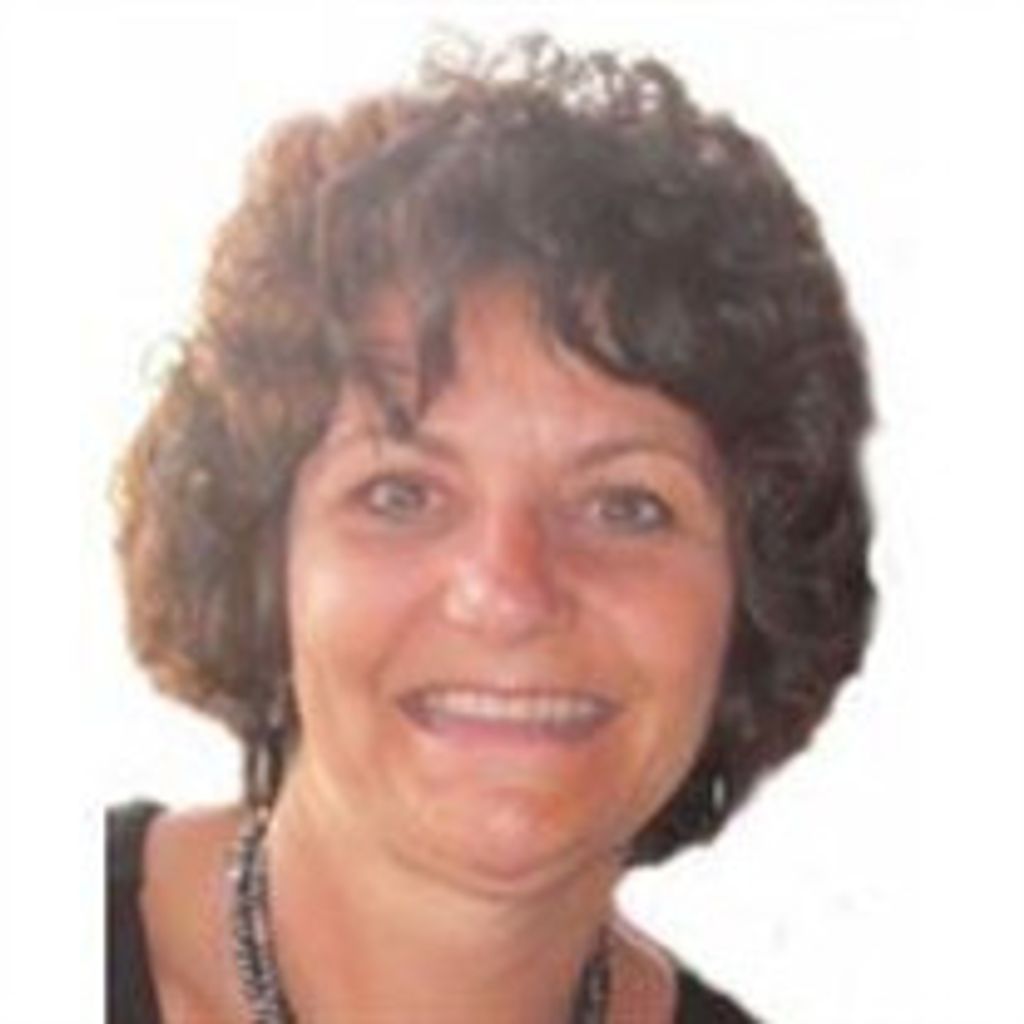 Linda Gail Lavaux