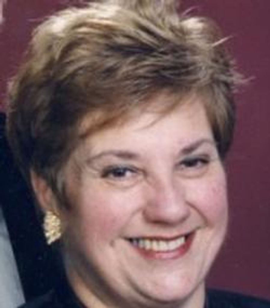 Patricia T Szeligowski