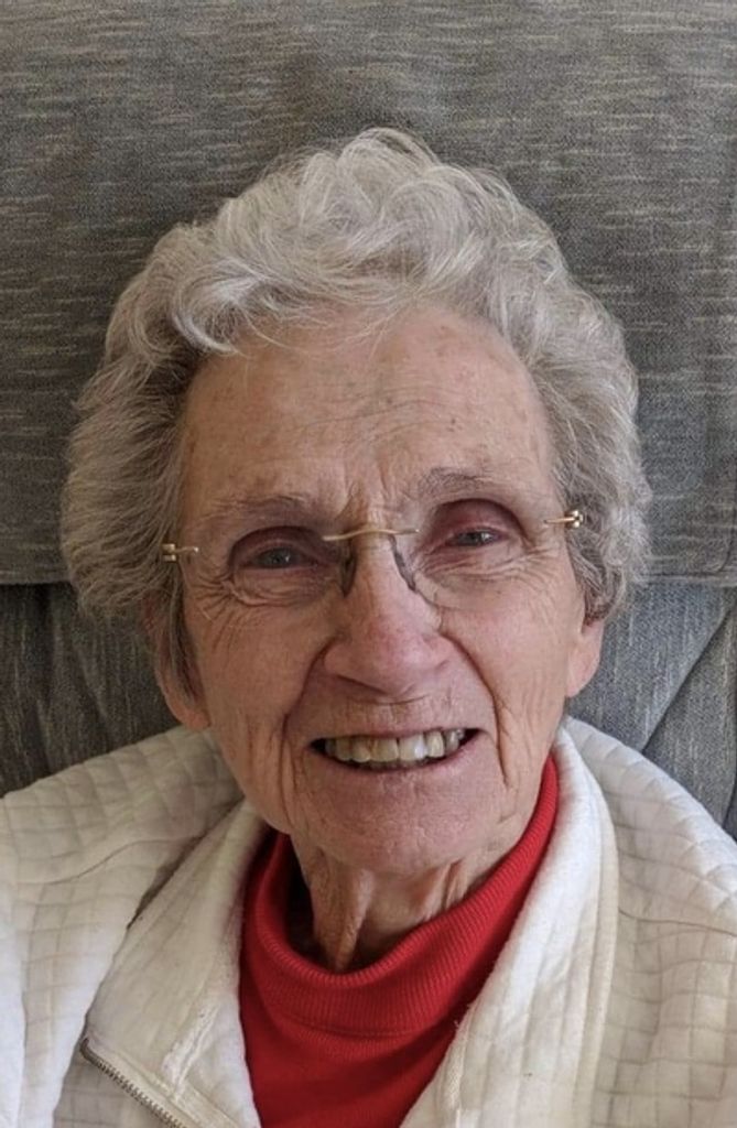 Evelyn Marie Poliska Profile Photo