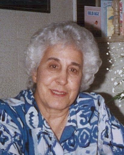 Lenore Marie Quick's obituary image