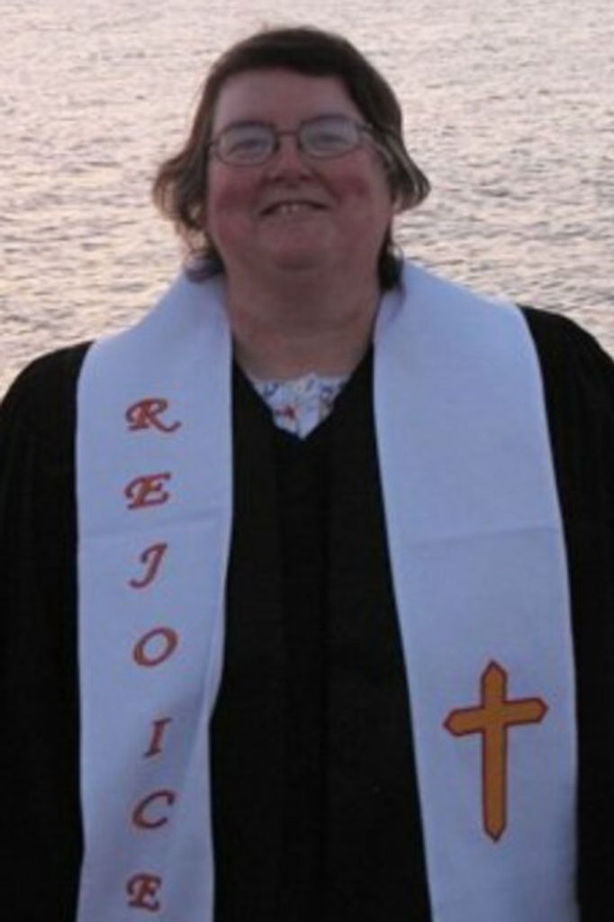 Pastor Janet Farrow Grissett