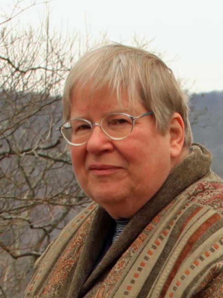 Tracey Eileen Strain