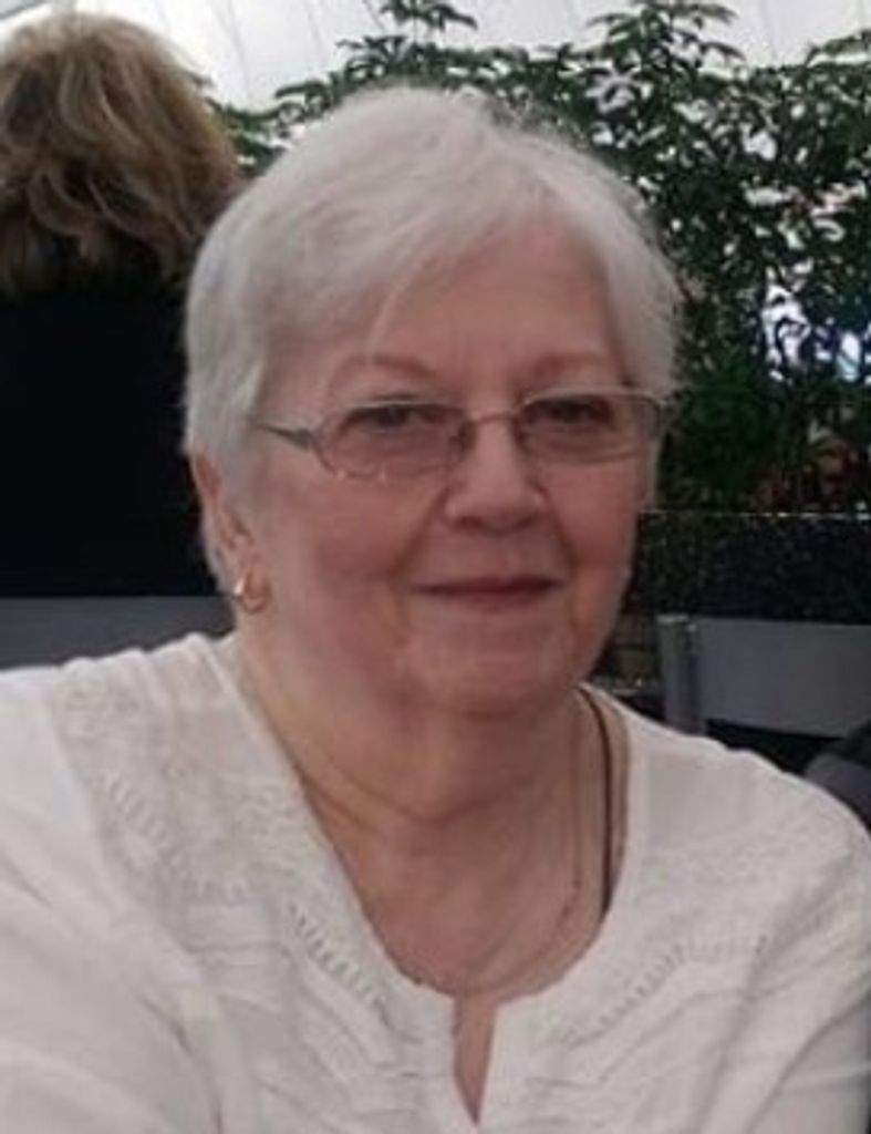 Mary Lois Hill