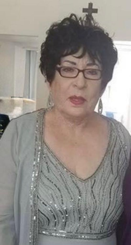 La Tia Chelo Lozano De Orozco Profile Photo