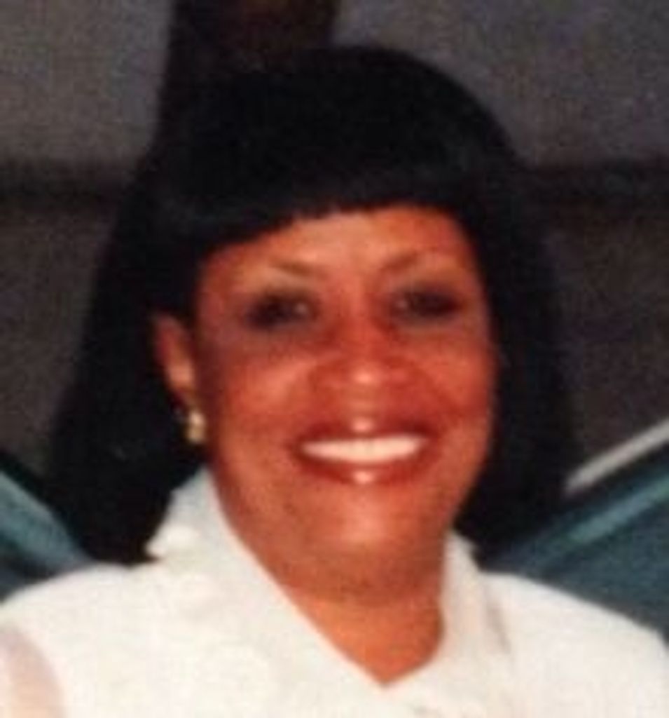 Ms Claudine Siggers