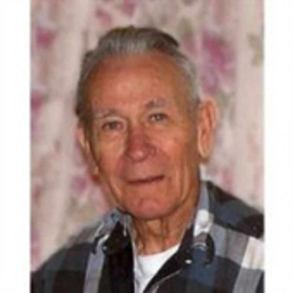Arlo M Hummell