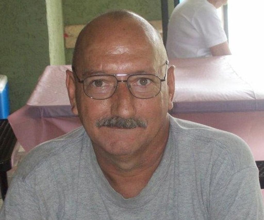 Daniel Davis Profile Photo