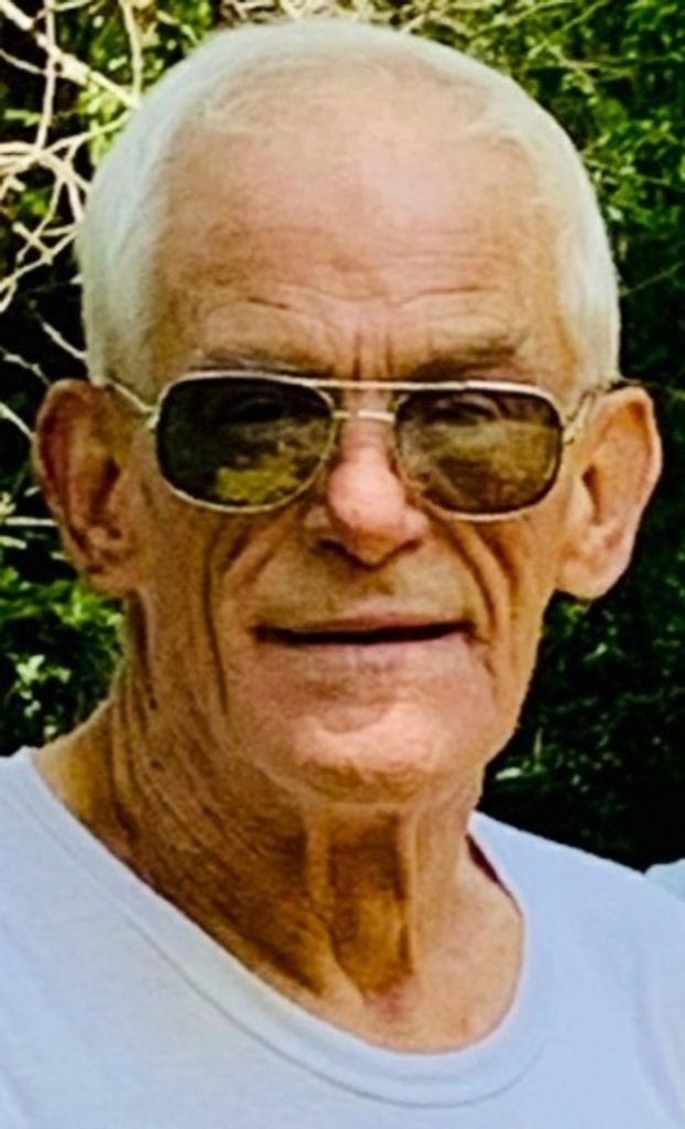 Robert "Bob" Earl Moore Profile Photo