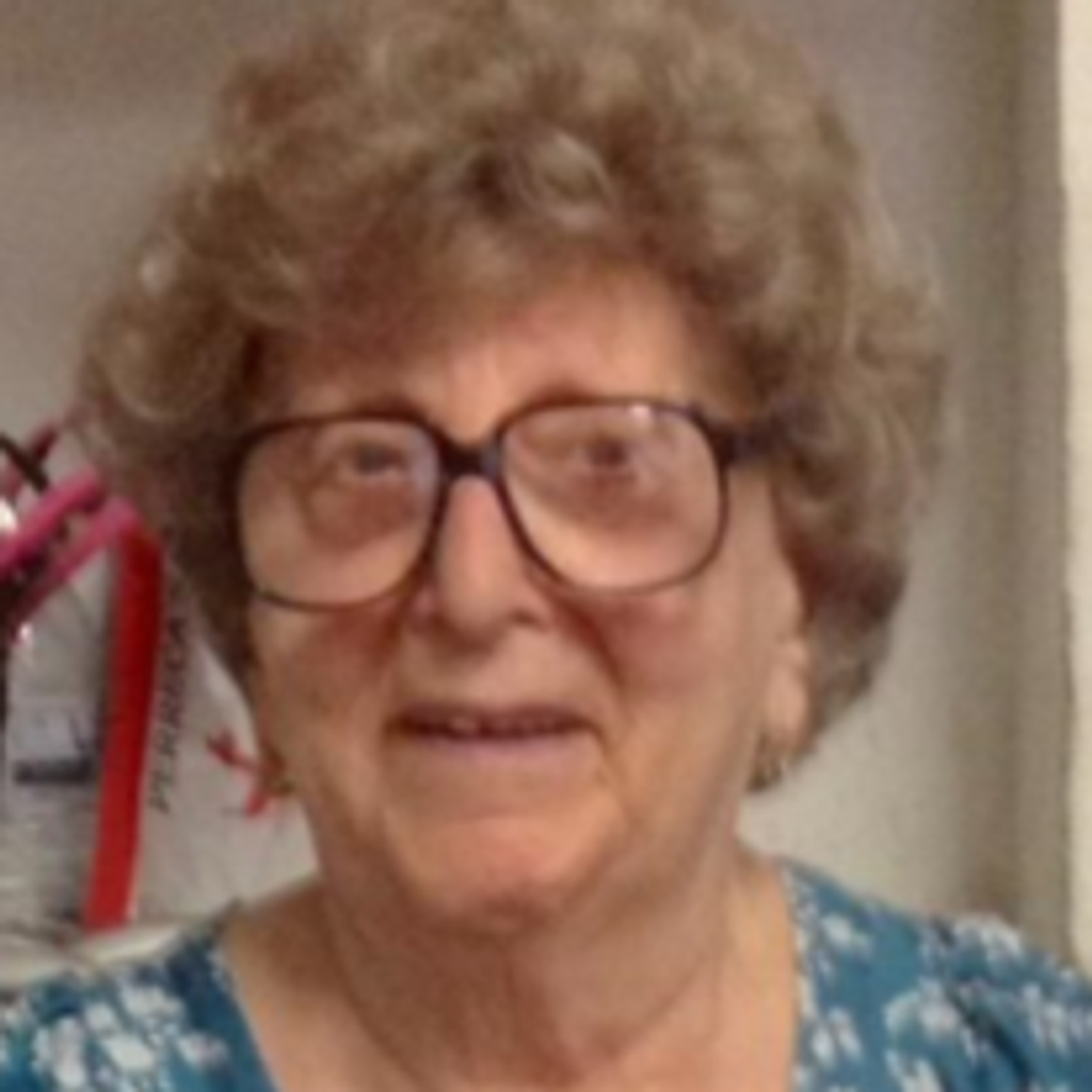 Lilia "Lillian" Perreca Papa Profile Photo