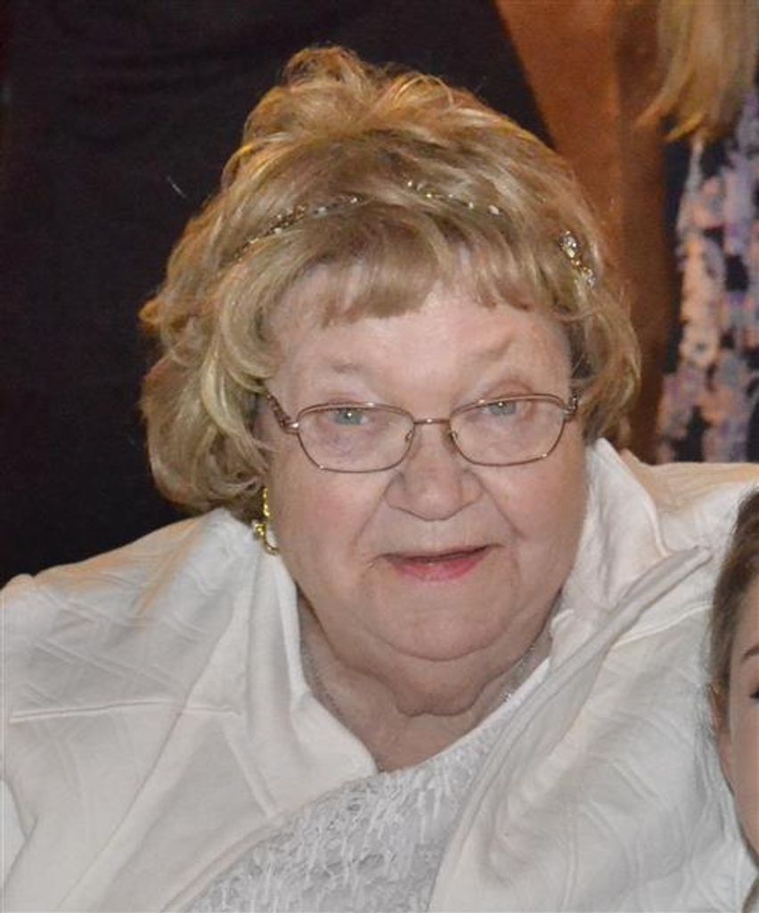 Rena Gloria Hutchins