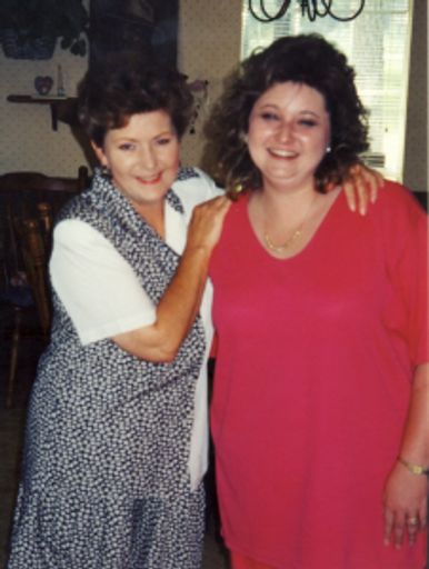 Linda Louise Blackmon photo gallery thumbnail 21 of 35
