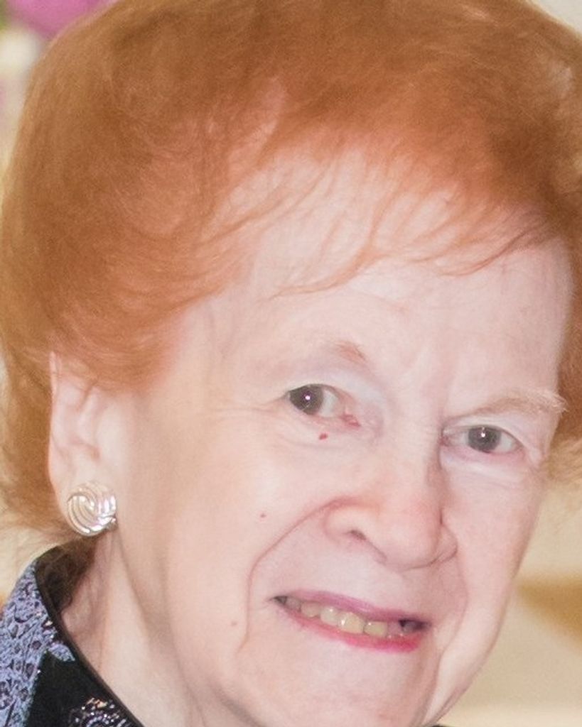 Theresa Moffatt Profile Photo