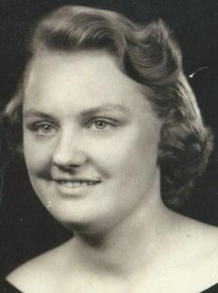 Marguerite Louise (Vozenilek) Linne Profile Photo