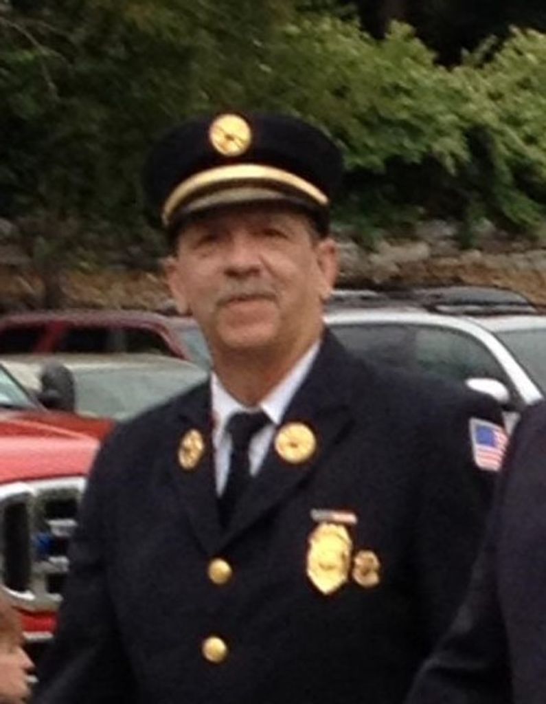 Willam E Hecker Profile Photo