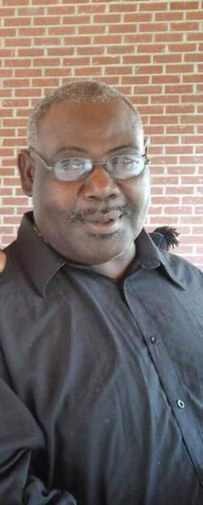 Roger James Marshall Profile Photo