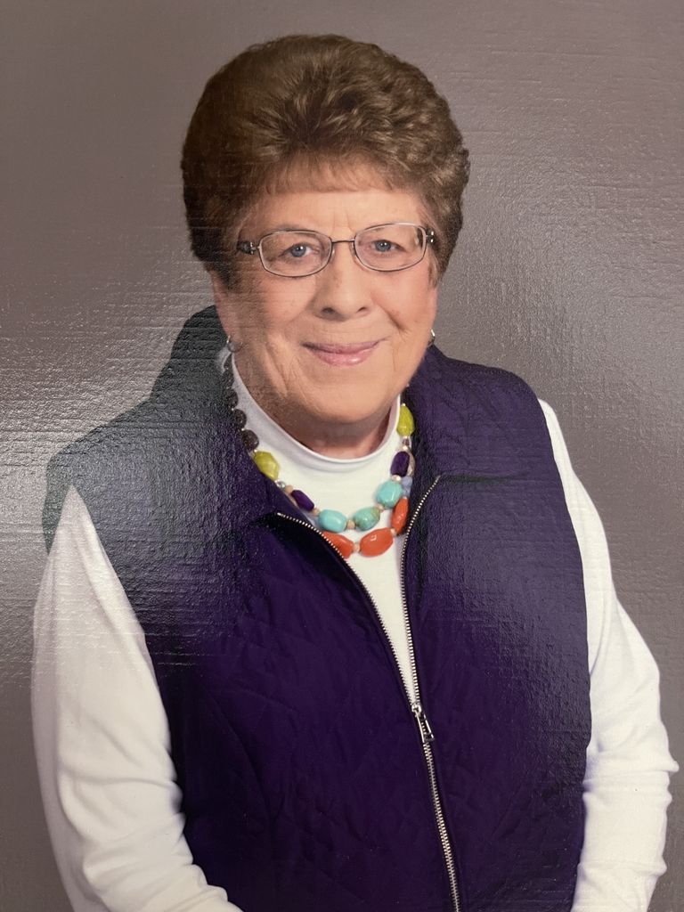 Anne Louise Bowen Profile Photo