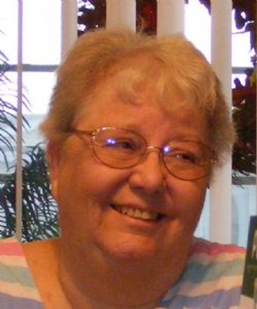 Charlotte Stoll Profile Photo