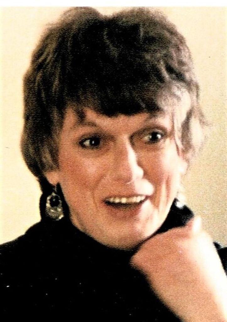 Dolores "Dee" J. (Earley)  Malinzak