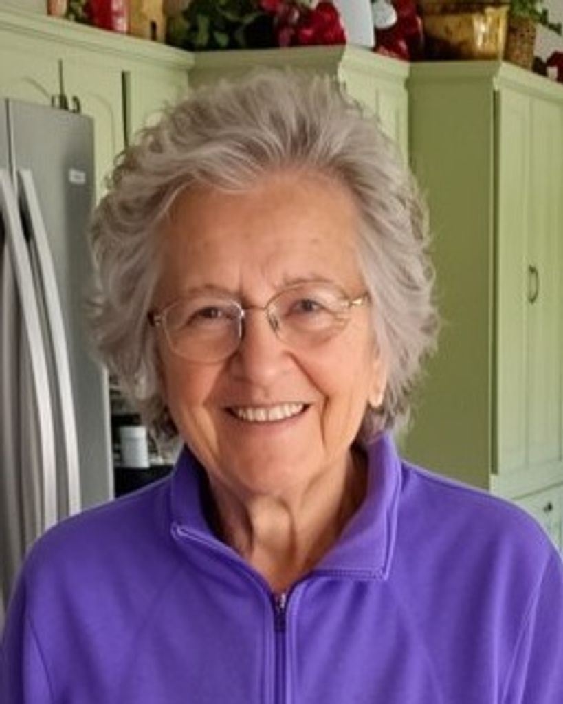 Elaine Helen Nelson