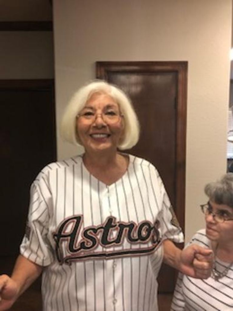 Hellon Denise Lee Profile Photo