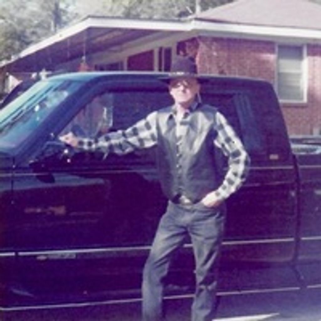 Milford Ladell "Rabbit" Snowden Profile Photo