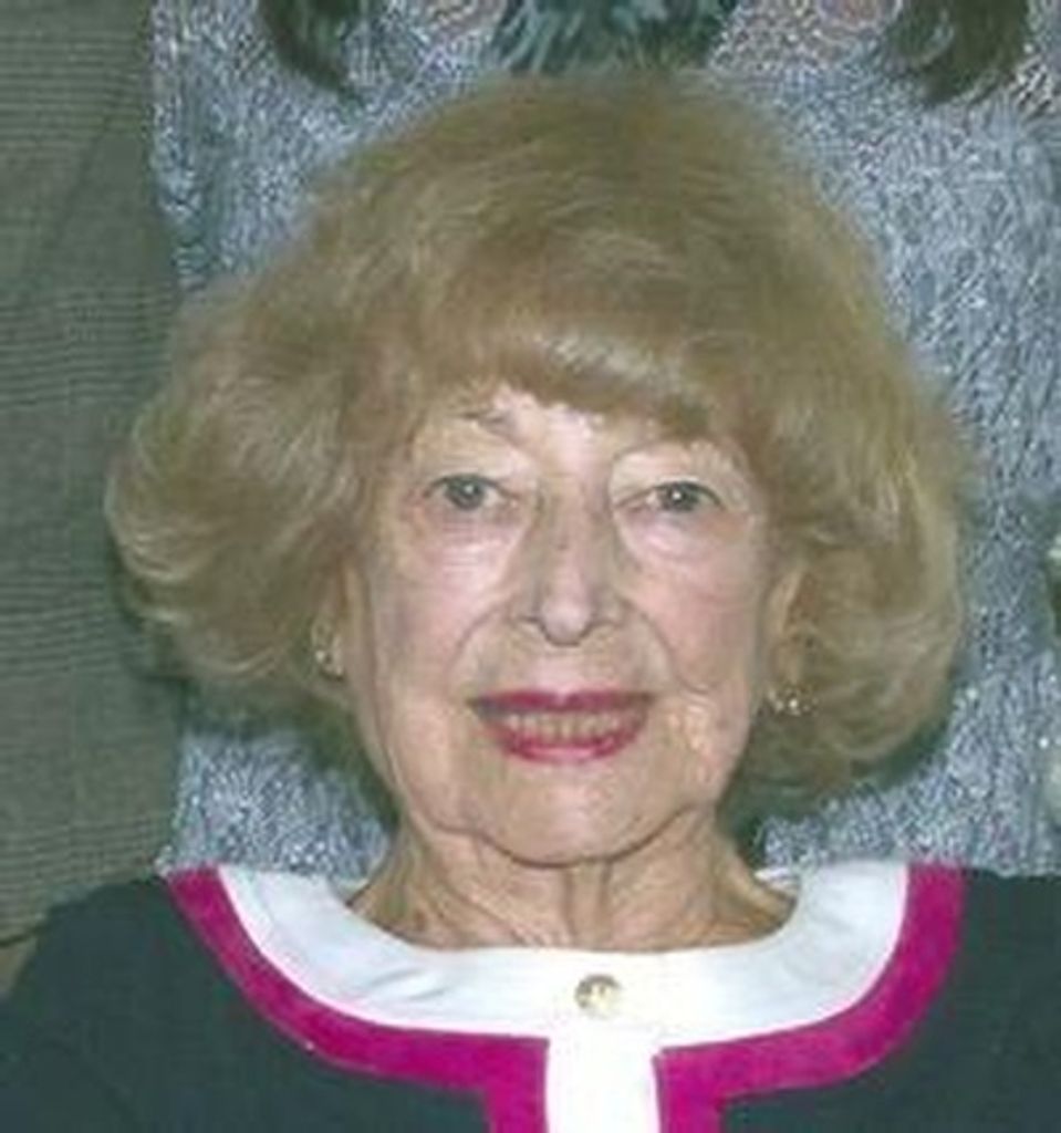 Emma Antonio Profile Photo