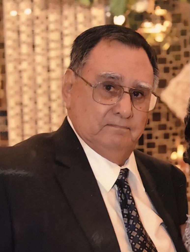 Angel Luis Ortiz Profile Photo