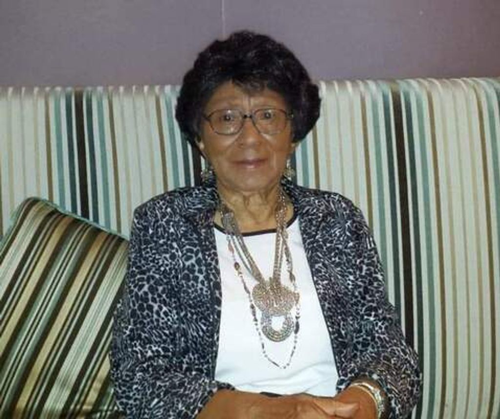 Eva Dolores Corbett Profile Photo