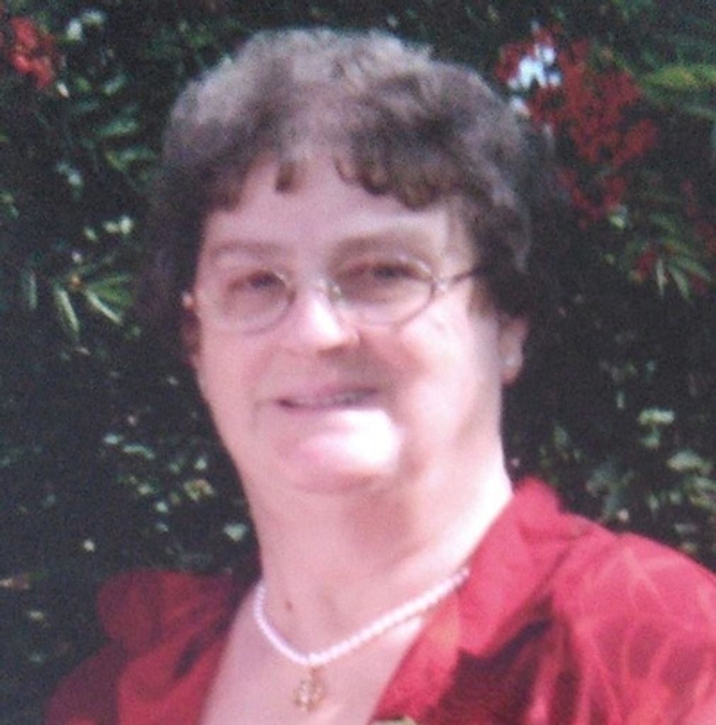 Anna Hawkins Profile Photo