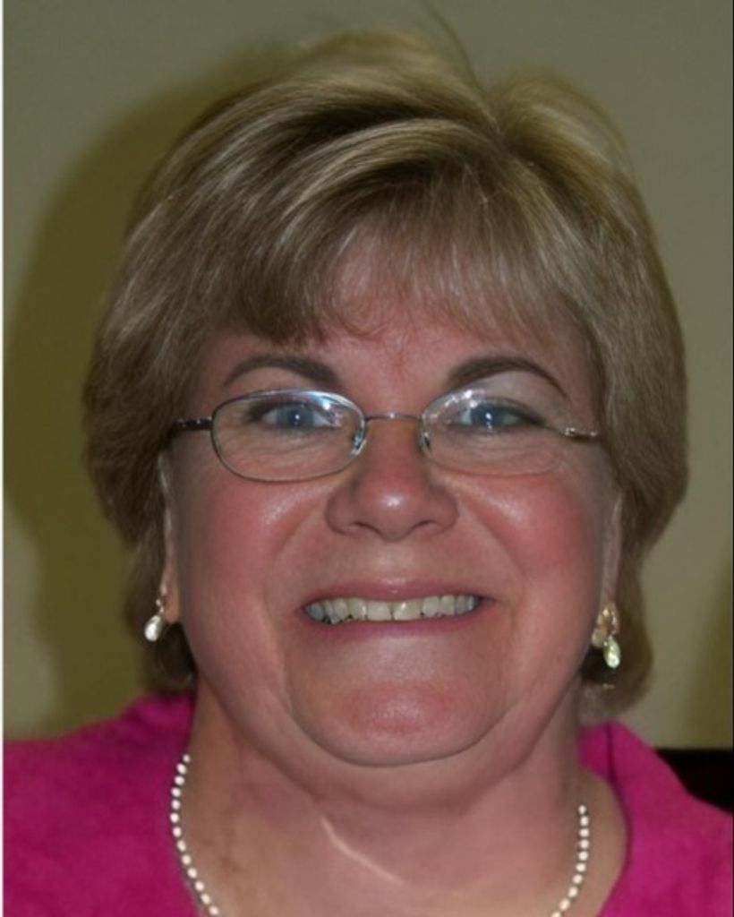 Sandra L Gunkel